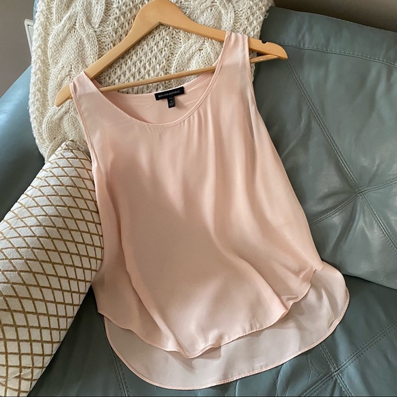 Banana Republic Tops - BANANA REPUBLIC PEACH Sleeveless BLOUSE PS